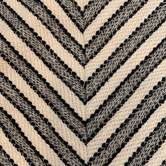 Ann Taylor Loft Tweed Skirt - Picture 2 of 8